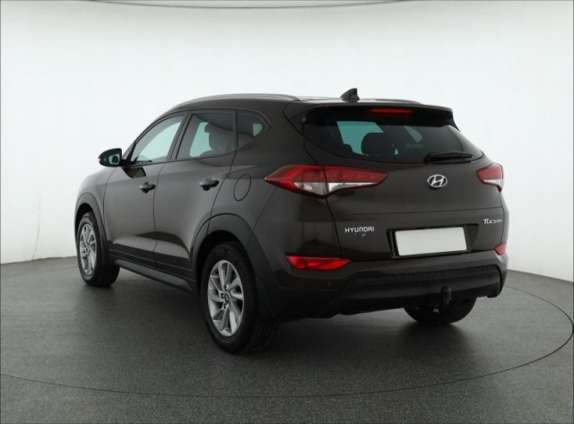 Hyundai Tucson  1.7 CRDi Trikolor