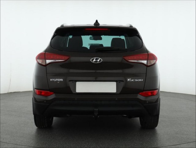 Hyundai Tucson  1.7 CRDi Trikolor