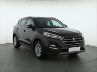 Hyundai Tucson  1.7 CRDi Trikolor