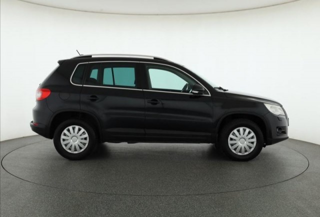 Volkswagen Tiguan  2.0 TDI 