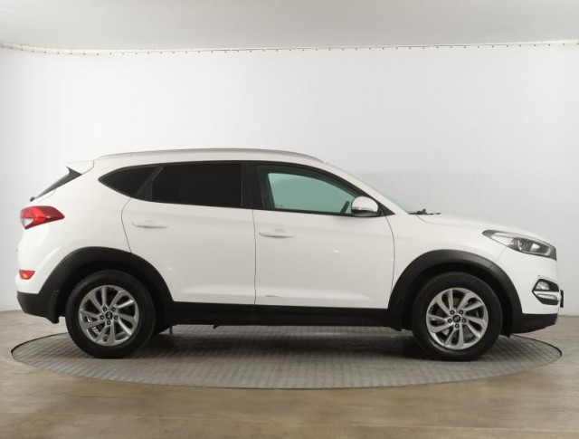 Hyundai Tucson  1.7 CRDi 