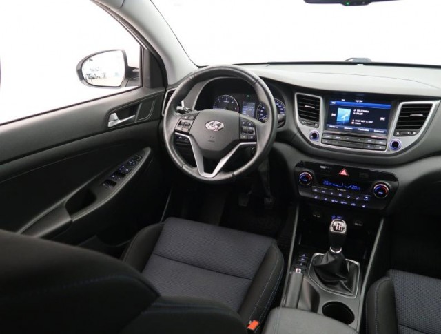 Hyundai Tucson  1.7 CRDi 