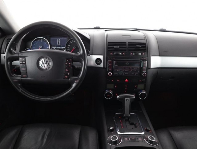 Volkswagen Touareg  3.0 V6 TDI 