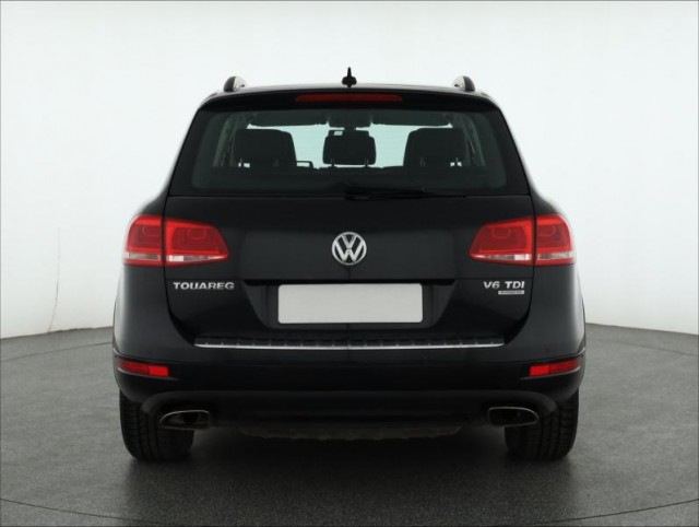 Volkswagen Touareg  3.0 TDI 