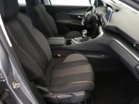 Peugeot 3008  1.2 PureTech 