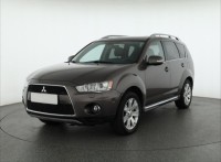 Mitsubishi Outlander  2.2 DI-D 