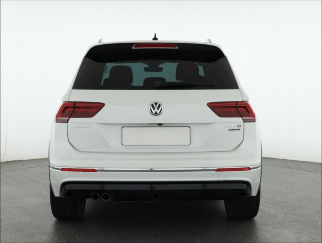 Volkswagen Tiguan  2.0 TDI R-Line