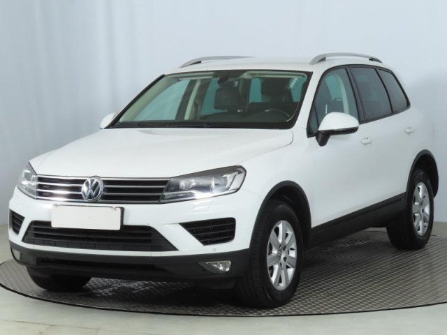 Volkswagen Touareg  3.0 TDI 