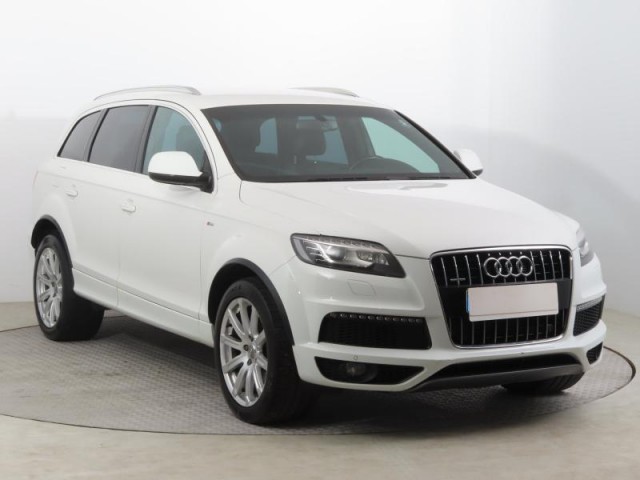 Audi Q7  3.0 TDI S-Line