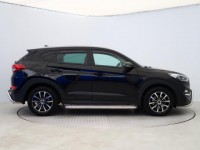 Hyundai Tucson  1.7 CRDi Trikolor