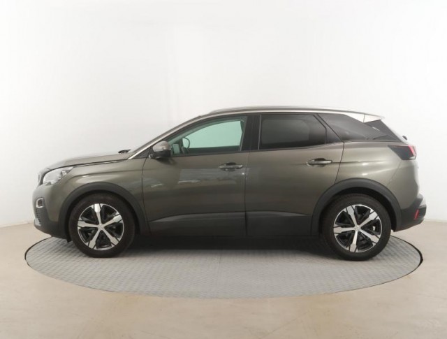 Peugeot 3008  1.2 PureTech 