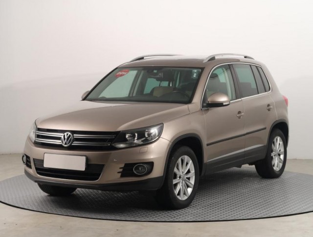 Volkswagen Tiguan  2.0 TDI 