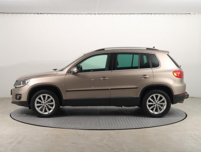 Volkswagen Tiguan  2.0 TDI 