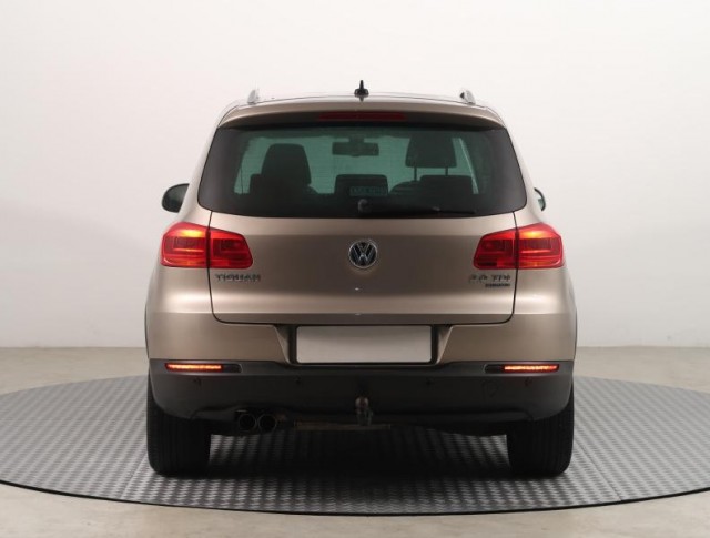 Volkswagen Tiguan  2.0 TDI 