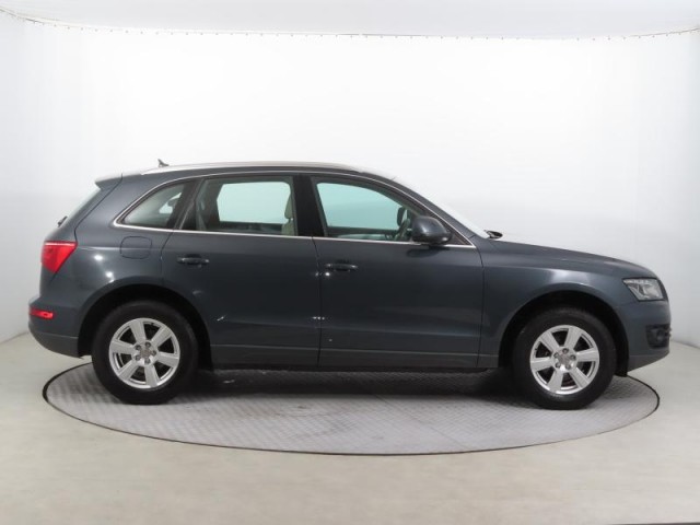 Audi Q5  2.0 TDI 