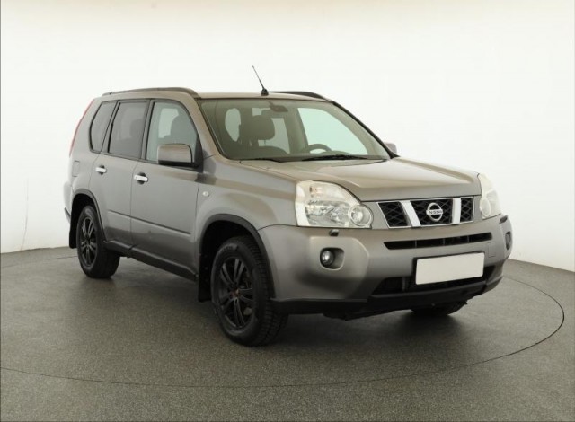 Nissan X-Trail  2.5 