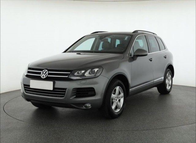 Volkswagen Touareg  3.0 TDI 