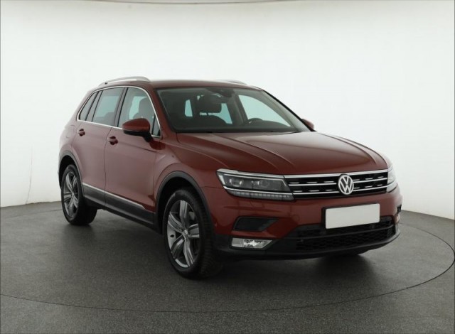 Volkswagen Tiguan  2.0 TSI 