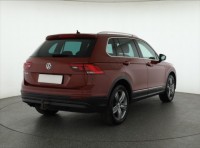 Volkswagen Tiguan  2.0 TSI 