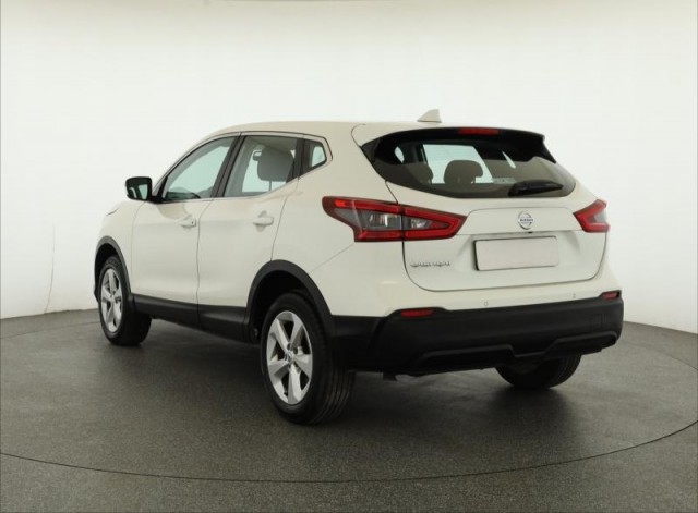 Nissan Qashqai  1.3 DIG-T 