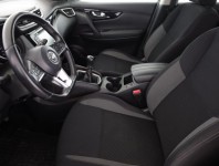 Nissan Qashqai  1.3 DIG-T 