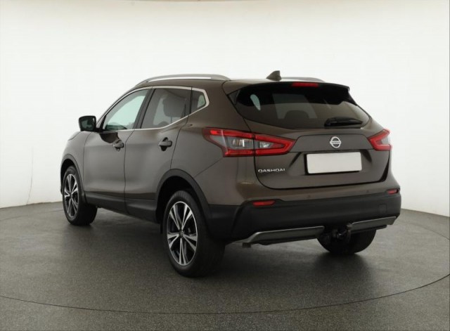 Nissan Qashqai  1.3 DIG-T 