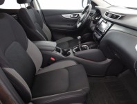 Nissan Qashqai  1.3 DIG-T 