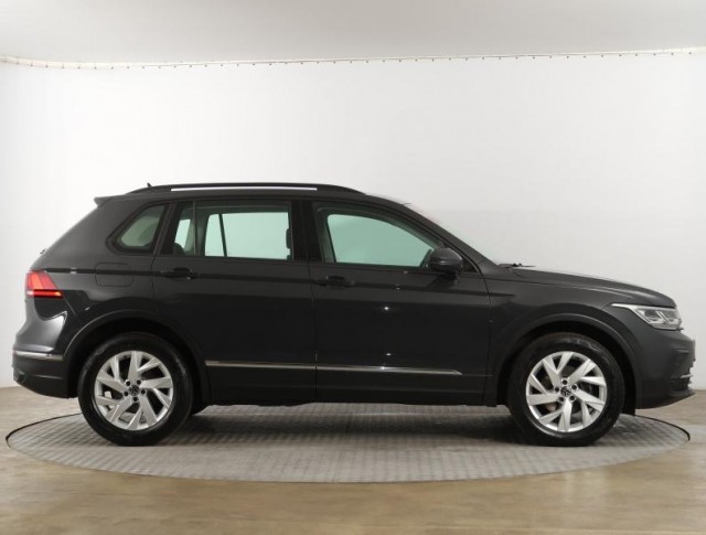 Volkswagen Tiguan  2.0 TDI Life