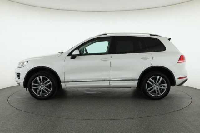 Volkswagen Touareg  3.0 TDI R-Line