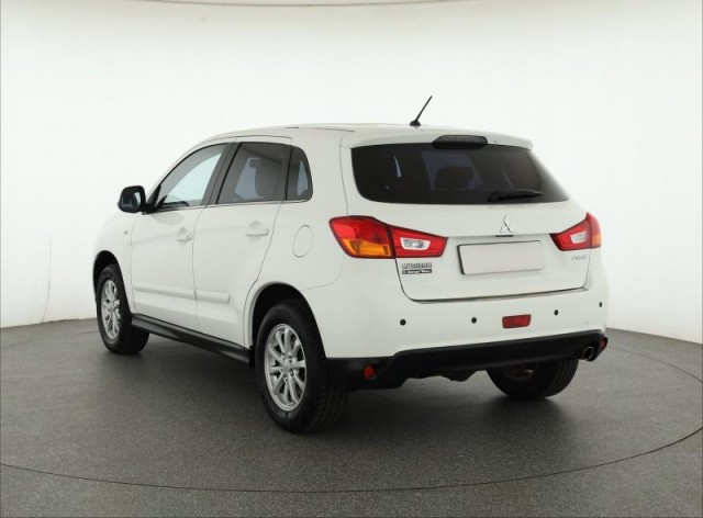 Mitsubishi ASX  1.6 MIVEC 