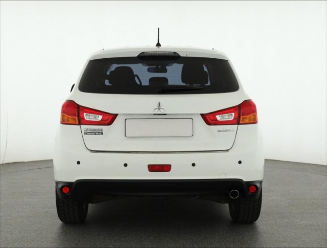 Mitsubishi ASX  1.6 MIVEC 