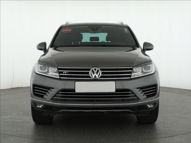 Volkswagen Touareg  3.0 TDI R-Line