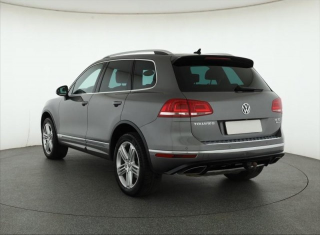 Volkswagen Touareg  3.0 TDI R-Line