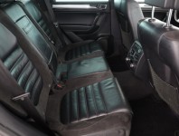 Volkswagen Touareg  3.0 TDI R-Line