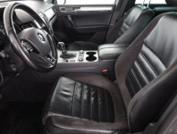 Volkswagen Touareg  3.0 TDI R-Line