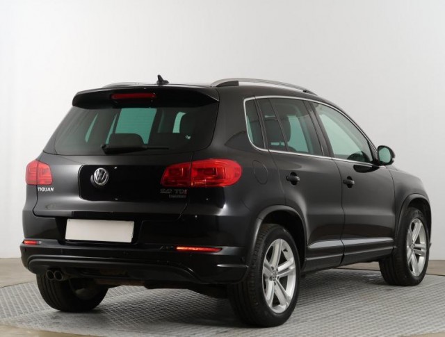 Volkswagen Tiguan  2.0 TDI R-Line