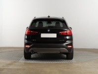 BMW X1  sDrive18i 