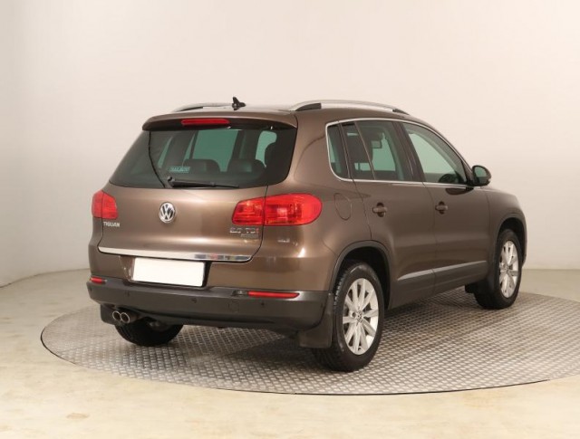 Volkswagen Tiguan  2.0 TDI 