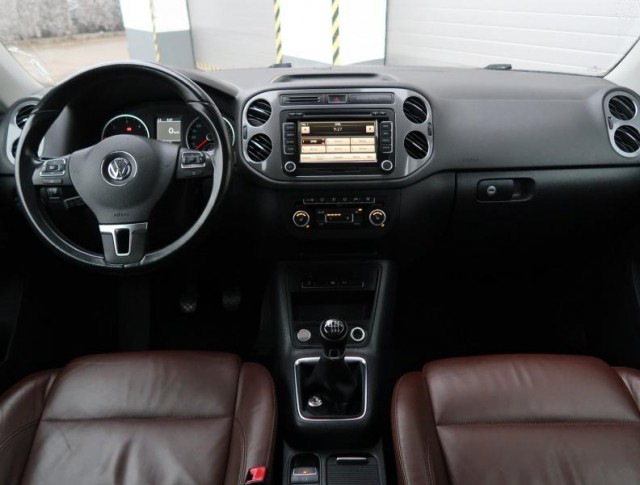 Volkswagen Tiguan  2.0 TDI 