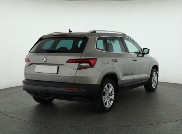 Škoda Karoq  1.5 TSI 