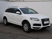 Audi Q7  3.0 TDI S-Line