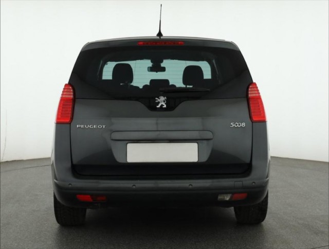 Peugeot 5008  2.0 HDI 