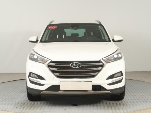 Hyundai Tucson  2.0 CRDi 