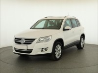 Volkswagen Tiguan  2.0 TSI 