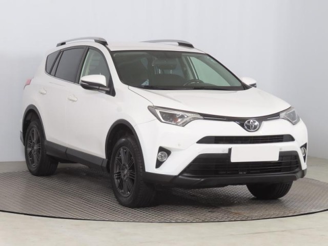 Toyota RAV 4  2.0 VVT-i 