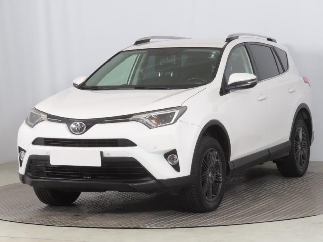 Toyota RAV 4  2.0 VVT-i 