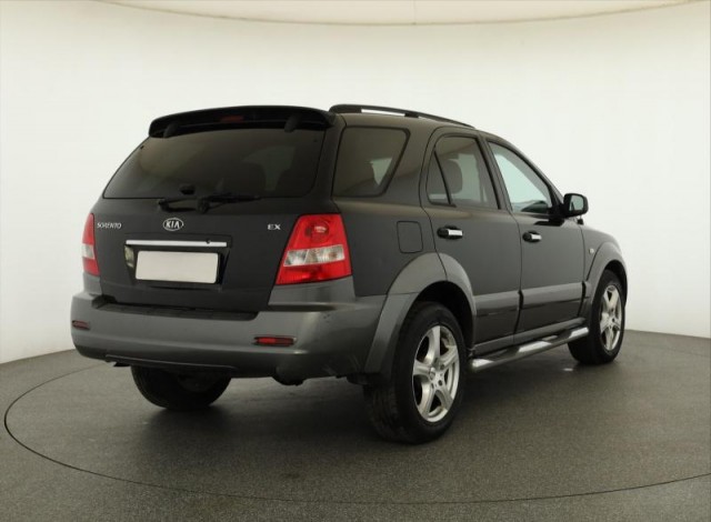 Kia Sorento  2.5 CRDi 