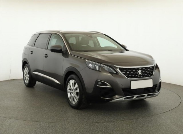 Peugeot 5008  1.6 BlueHDi 