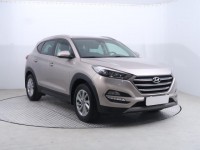 Hyundai Tucson  1.7 CRDi Trikolor