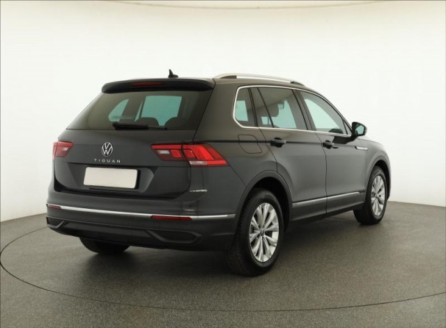 Volkswagen Tiguan  1.5 TSI Life